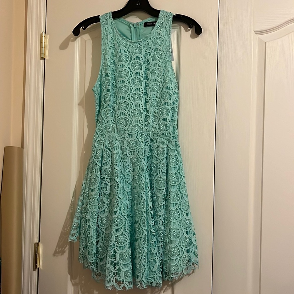NWT mint crochet dress size small
